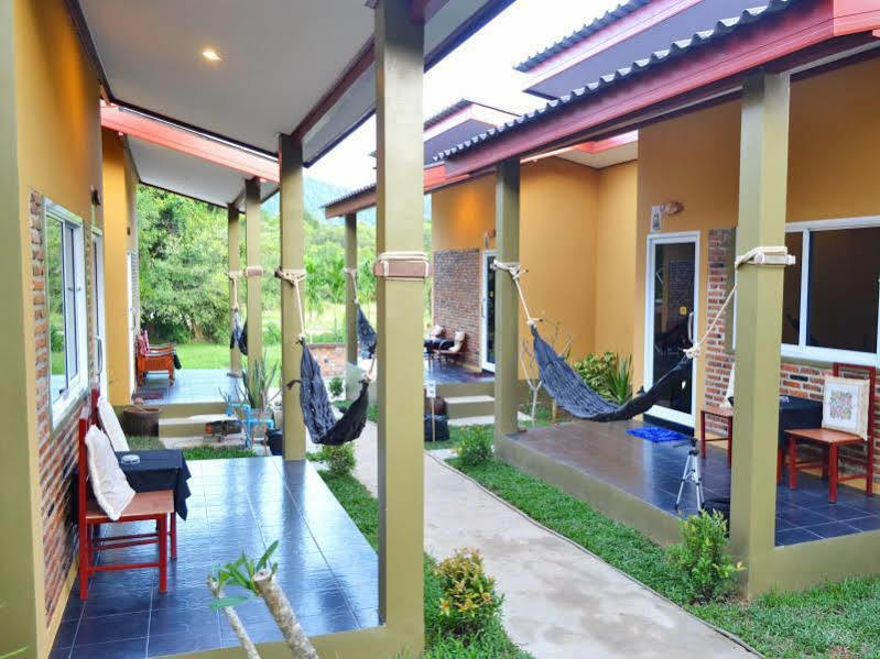 Lanta Baan Nok Resort Koh Lanta Exterior photo